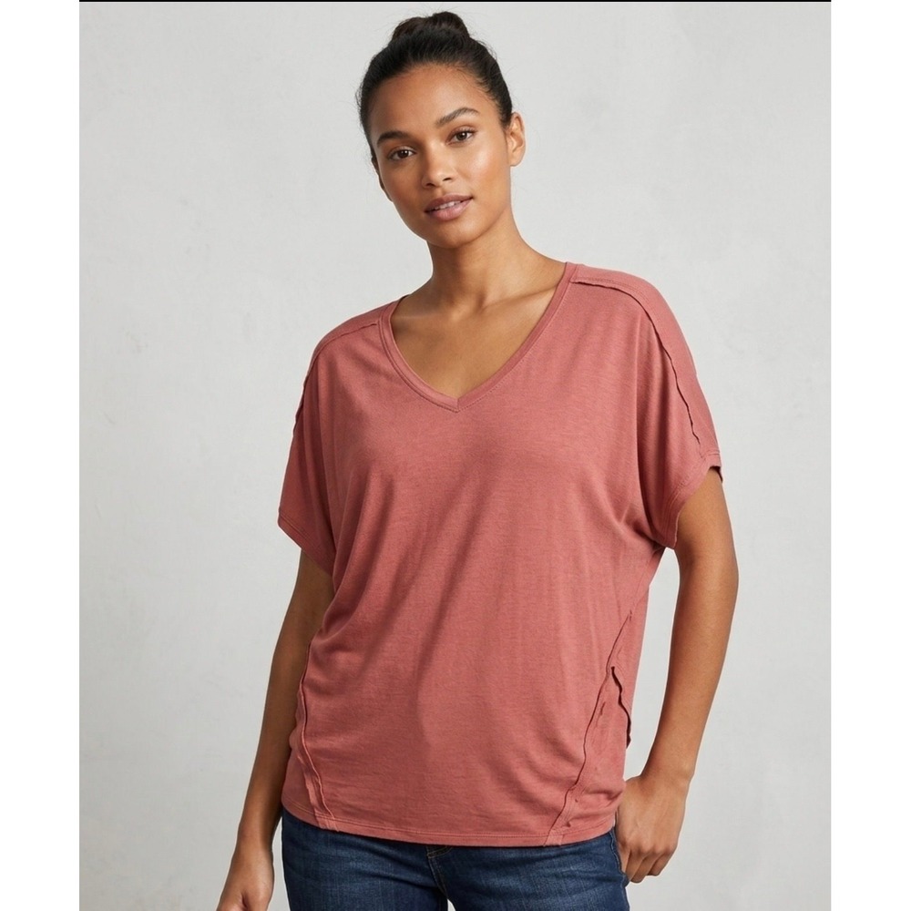 Cabi VNeck Dolman Sleeve Oversized Top Casual Classic Minimalist Normcore Summer